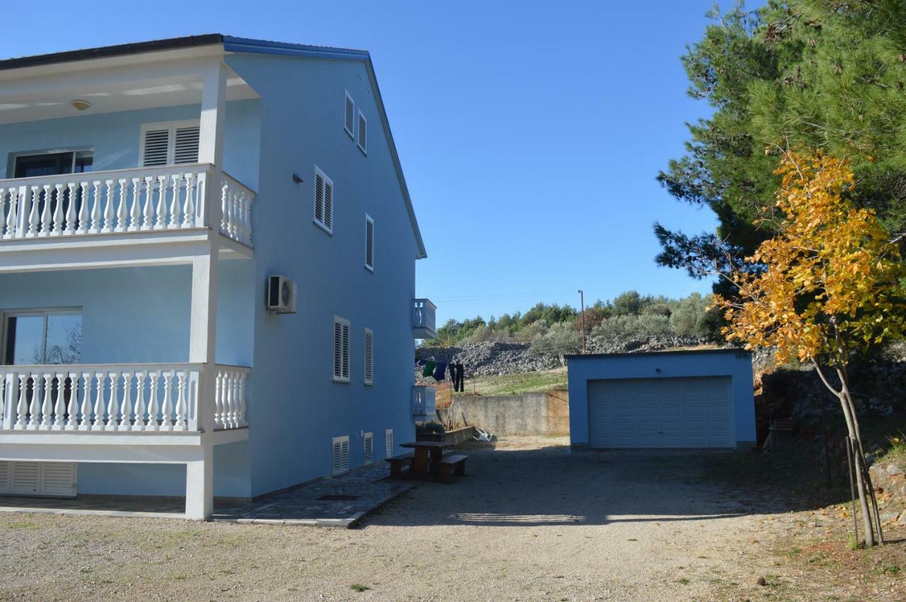 Apartments Charlie Krk Town Exterior foto
